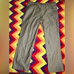 Tom James tan pants great condition